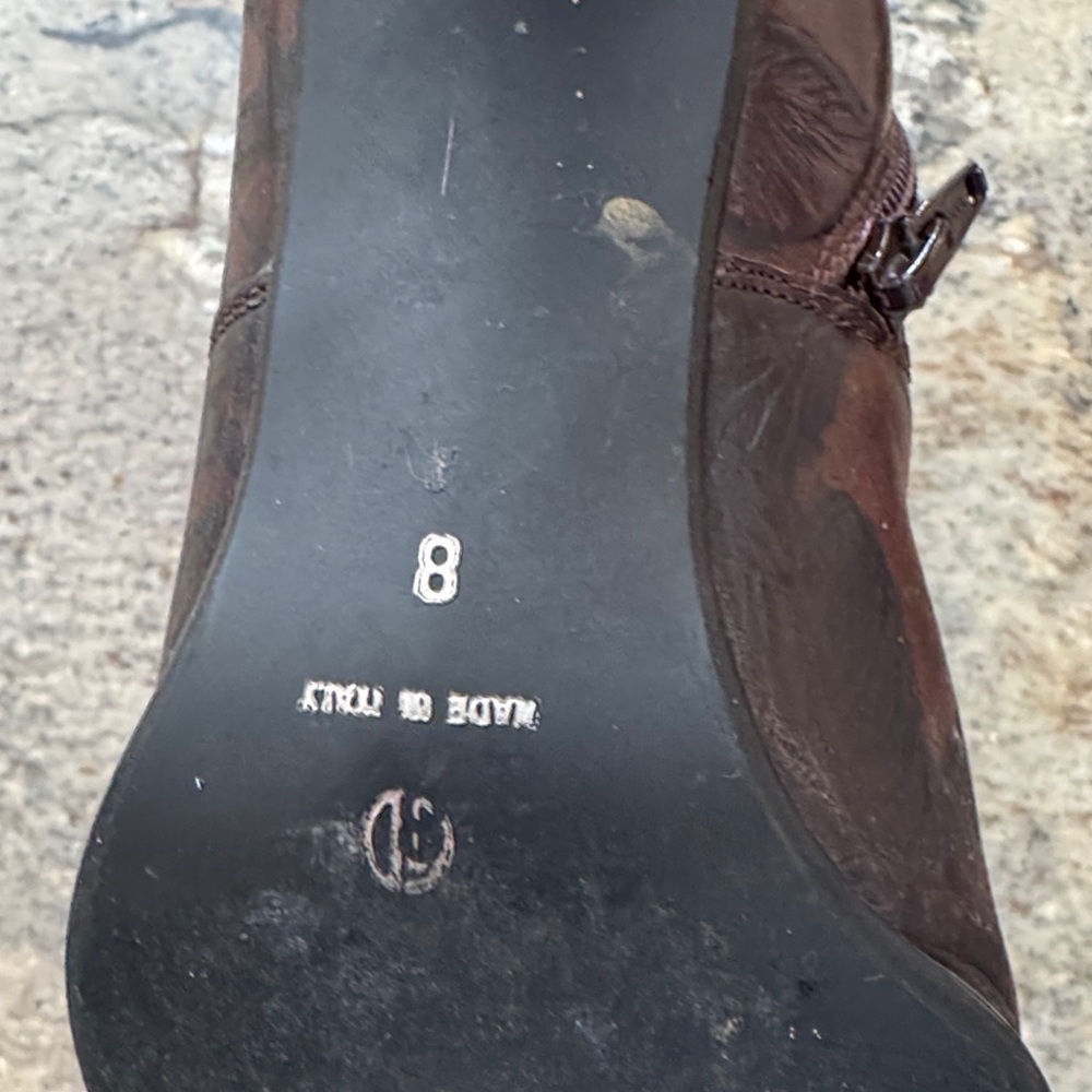 Brown Floral Embossed Women's Boots made in Italy. - Picture 4 of 4